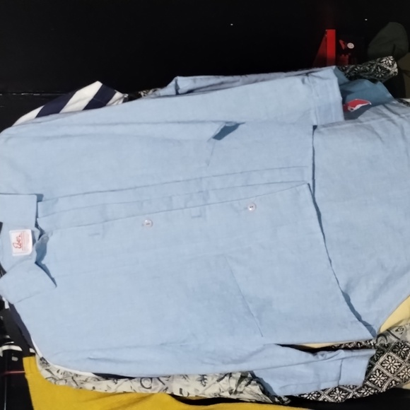 Light blue long sleeve button up shirt - Picture 3 of 3